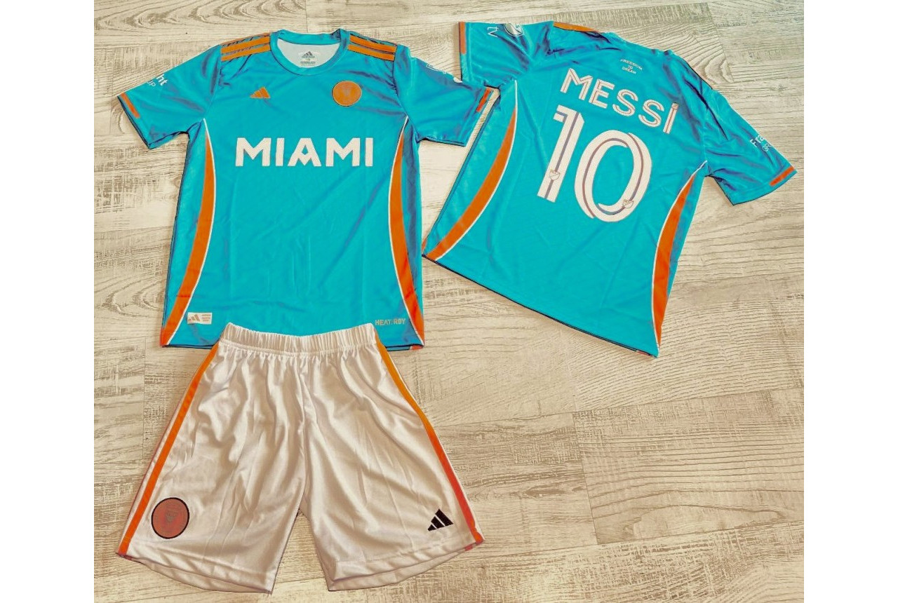 8170 Детски футболен комплект Inter Miami MESSI 10